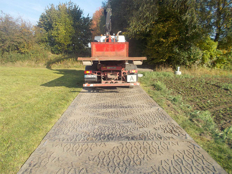 Engineering Heavy Duty Plastic Track Crossing Hard Ground Protection Mats