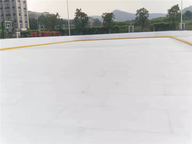 Portable UHMWPE Synthetic Ice Rink for Indoor and Outdoor Entertainment