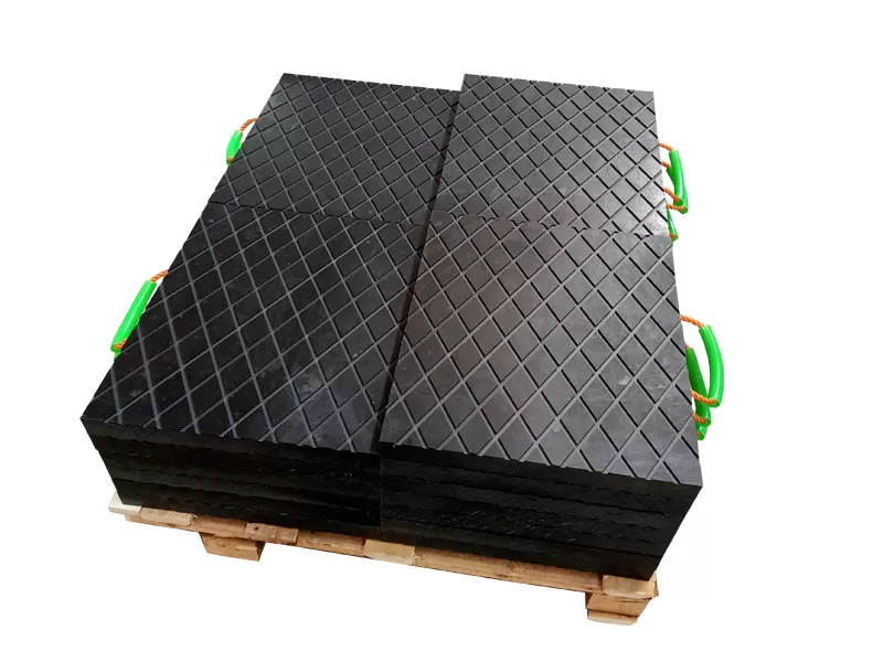 UHMWPE polyethylene Crane low price outrigger pad